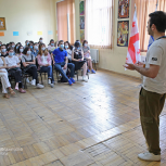 ყალბი ინფორმაციის ამოცნობის მიზნით კომუნიკაციების კომისია 1000-ზე მეტ მოსწავლეს გადაამზადებს