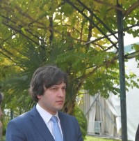 ირაკლი კობახიძე: სპექტაკლებთან შეიძლება საგანგებო სპექტაკლი გამართო და არა საპარლამენტო სესია