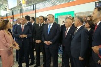 დიმიტრი ქუმსიშვილი თბილისის აეროპორტის ახალი ტერმინალის გახსნას დაესწრო