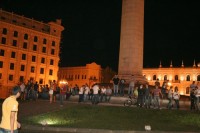 თავისუფლების მოედანზე ტრანსპორტის მოძრაობა ნაწილობრივ აღდგა