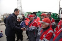 ზურაბ პატარაძემ დამდეგი ახალი წელი ბათუმელ მეეზოვეებს მიულოცა