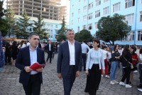 აჭარის მთავრობის თავჯდომარემ ბათუმის შოთა რუსთაველის  უნივერსიტეტის სტუდენტებს ახალი სასწავლო წლის დაწყება მიულოცა