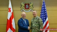 თავდაცვის მინისტრმა ამერიკელი გენერალი უწყებრივი მედლით დააჯილდოვა