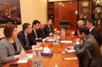 გიორგი გახარია აზერბაიჯანის ტრასპორტისა და კავშირგაბმულობის მინისტრს შეხვდა