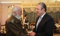 პრემიერმა მეორე მსოფლიო ომის ვეტერანებს საზეიმო სადილზე უმასპინძლა