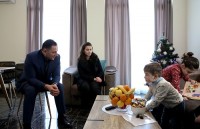 სპეცოპერაციის დროს დაღუპული სპეცრაზმელის-ივანე გოლაშვილის ოჯახს საცხოვრებელი ბინა გადაეცა