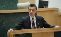 გიორგი გახარია: ქვეყანაში მარაგი არსებობს, არანაირი დეფიციტური მოთხოვნის საფუძველი ქვეყანაში არ არის, ჩვენ ყოველდღიურ კავშირზე ვართ როგორც იმპორტიორებთან, ისე დისტრიბუტორებთან და ქსელებთან