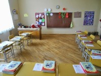 განათლების სამინისტრო განიხილავს პეტიციას, რომელიც პირველკლასელთა სასკოლო ასაკის 31 დეკემბრამდე გადაწევას ითვალისწინებს