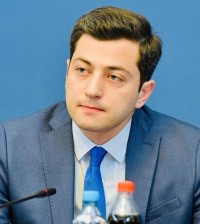  ზაზა გაბუნიას მიერ მომზადებულ კანონპროექტს, რომლითაც მოქალაქეები „სითი პარკის“ ჯარიმებისგან თავისუფლდებიან,  პარლამენტმა მესამე მოსმენით მხარი დაუჭირა