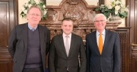 საქართველოს ელჩი ნიდერლანდების საერთაშორისო ურთიერთობების ინსტიტუტის, კლინგენდაელის აკადემიის პრეზიდენტს შეხვდა