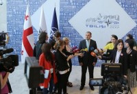 დიმიტრი ქუმსიშვილი: ეს არის გზავნილი ყველა ქვეყნისთვის, მათ შორის საქართველოსთვის, რომ ნატოს კარი ღიაა 