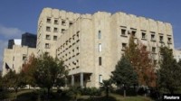 საერთაშორისო ექსპერტები: მტკიცებულებებიდან აშკარად იკვეთება მ. ხაზარაძისა და ბ. ჯაფარიძის სქემა, რომლის მიზანიც ბანკისგან მიღებული თანხების დანაწილების შენიღბვა იყო, რაც წარმოადგენდა ფულის გათეთრებას, რომლის პრედიკატი დანაშაული იყო თაღლითობა