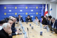 ილია ელოშვილმა არასამთავრობო ორგანიზაციების წარმომადგენლებს გენერალურ გეგმასთან დაკავშირებით მერიის შენიშვნები გააცნო