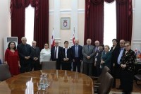 ბათუმის მერიაში ვახტანგ ყოლბაია მერს შეხვდა