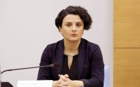 ნათია მეზვრიშვილი: მოქალაქეებს მოვუწოდებთ, მაქსიმალურად დაიცვან წესები, გამოიჩინონ მაღალი სამოქალაქო პასუხისმგებლობა, ატარონ პირბადეები, დაიცვან დისტანცია, აღსრულების კონტროლი გამკაცრდება