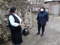 ტყიბულში 70 წელს გადაცილებული მარტოხელა მოხუცების დახმარება გრძელდება