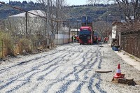 წმინდა ბარბარეს უბანში გზების სარეაბილიტაციო სამუშაოები მიმდინარეობს
