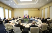 უწყებათაშორისი საკოორდინაციო საბჭოს გადაწყვეტილებით, სასწავლო პროცესი 15 სექტემბრიდან ჩვეულ რეჟიმში, საკლასო ოთახებსა და აუდიტორიებში განახლდება, ასევე გაიხსნება ბიბლიოთეკები