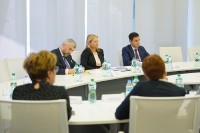 ნათია თურნავა სამკერვალო ინდუსტრიის წარმომადგენლებს შეხვდა