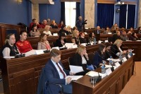 პარლამენტში კონფერენცია „ქალი და მიგრაცია“ გაიმართა