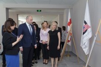 პრემიერმა ქუთაისის ახლად რეაბილიტირებული 33-ე საჯარო სკოლა დაათვალიერა