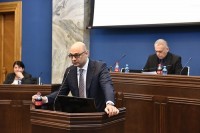 დარგობრივი ეკონომიკისა და ეკონომიკური პოლიტიკის კომიტეტის სხდომაზე ეკონომიკისა და მდგრადი განვითარების მინისტრს მოუსმინეს