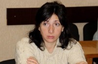 ნანა კოსტავა საკრებულოში დამოუკიდებელ დეპუტატად დარჩა