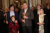 ირაკლი კობახიძე საშობაო ლიტურგიას დაესწრო
