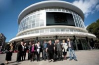 ფილარმონიასთან რუსული როკჯგუფის მხარდამჭერი აქცია მიმდინარეობს