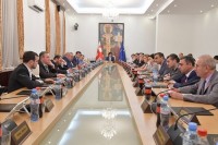 საქართველოს პარლამენტი მთავრობის შემადგენლობასა და სამთავრობო პროგრამას განიხილავს