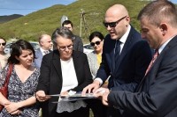 ევროპის საბჭოს საპარლამენტო ასამბლეის პრეზიდენტი წეროვანში, იძულებით გადაადგილებულ პირთა დასახლებაში და სოფელ ოძისში, ადმინისტრაციულ საზღვართან იმყოფებოდა