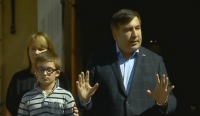 მიხეილ სააკაშვილი: პასპორტი მომპარეს და ხალხმა უკრაინის ტერიტორიაზე ხელში აყვანილი გადამიყვანა 