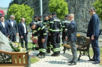 საგანგებო სიტუაციების მართვის სამსახურის მეხანძრე-მაშველები   13 ივნისს გარდაცვლილთა მემორიალთან მივიდნენ და დაღუპულთა ხსოვნას პატივი მიაგეს
