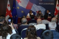 სალომე ზურაბიშვილი: ავიღე ვალდებულება, რომ სამუშაო რეჟიმში ეროვნულ უმცირესობებთან მჭიდრო კავშირი მქონდეს 