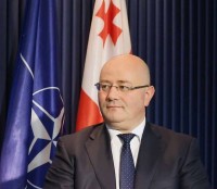 ლევან იზორია საფრანგეთში გაემგზავრა