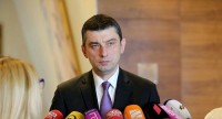 გიორგი გახარია: პოლიციას თავისი აღჭურვილობა აქვს, რომლითაც ერთი რეგიონიდან მეორეში გადაადგილდება, უჩვეულო აქ არაფერია
