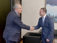 გივი მიქანაძე სომხეთის რესპუბლიკის საგანგებო და სრულუფლებიან ელჩს შეხვდა