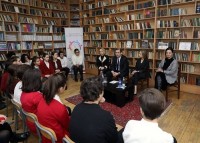 მიხეილ ჩხენკელმა შეხვედრების ციკლი „მოვუსმინოთ მოსწავლეებს“ დაიწყო