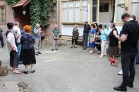 ლადო კახაძე ამომრჩევლებთან კარდაკარ შეხვედრებს აგრძელებს