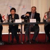 თეა წულუკიანი ამერიკის სავაჭრო პალატის წევრებს შეხვდა თეა წულუკიანი ამერიკის სავაჭრო პალატის წევრებს შეხვდა