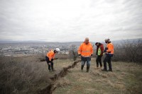 თბილისში, მეწყერსაშიშ ადგილზე უცხოელი სპეციალისტები მდგომარეობას სწავლობენ