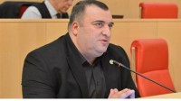 რატი იონათამიშვილი: ზვიად კორძაძის პრესკონფერენციიდან გავიგეთ, რომ ბრიტანელმა მეცნიერებმა დაადგინეს, ადამიანებს თითის ანაბეჭდი ჰქონიათ, სხვა დასკვნის გამოტანა შეუძლებელია რატი იონათამიშვილი: ზვიად კორძაძის პრესკონფერენციიდან გავიგეთ, რომ ბრიტანელმა მეცნიერებმა დაადგინეს, ადამიანებს თითის ანაბეჭდი ჰქონიათ, სხვა დასკვნის გამოტანა შეუძლებელია