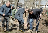 სურამში, ე.წ „ბაიანთხევის“ მიმდებარედ, მუხისა და იფანის ნერგები დარგეს