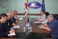 რუსლან აბაშიძე საქართველოში პროექტ „ზრდა“-ს ხელმძღვანელის მოადგილე ქეთევან ჭუმბურიძეს შეხვდა