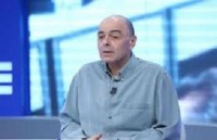 ლაშა ნაცვლიშვილი: ჩვენ გვყავს მილიონ 200 ათასი დეკლარირებული ამომრჩეველი, რომლის 10-15% რამდენიმე დღის წინ დედაქალაქის მთავარ მოედანზე ვიხილეთ ლაშა ნაცვლიშვილი: ჩვენ გვყავს მილიონ 200 ათასი დეკლარირებული ამომრჩეველი, რომლის 10-15% რამდენიმე დღის წინ დედაქალაქის მთავარ მოედანზე ვიხილეთ