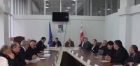 აფხაზეთის ავტონომიური რესპუბლიკის მთავრობამ ბორჯომის მუნიციპალიტეტში ადგილობრივ თვითმმართველობასთან სამუშაო შეხვედრა გამართა