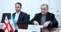 დავით ზალკალიანი ირანის ელჩს შეხვდა