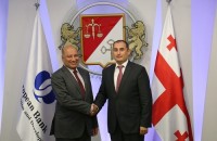  დიმიტრი ქუმსიშვილი ჩაკრაბარტის შეხვდა