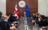 ლევან დავითაშვილი: ჩვენ უწყვეტ რეჟიმში ვმუშაობთ ყველა იმ რგოლთან, რომელიც მოსახლეობის სურსათით უზრუნველყოფაშია ჩართული