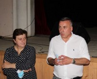 გოჩა ენუქიძე ონის მუნიციპალიტეტში პედაგოგებს შეხვდა